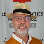 Portraitfoto von HOL Dipl. Päd. Arno Scharler, Sachreferent für Rettungsschwimmen