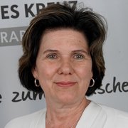 Portraitfoto von Karoline Bertle BEd, Sachreferentin für Lesen und Medienkultur